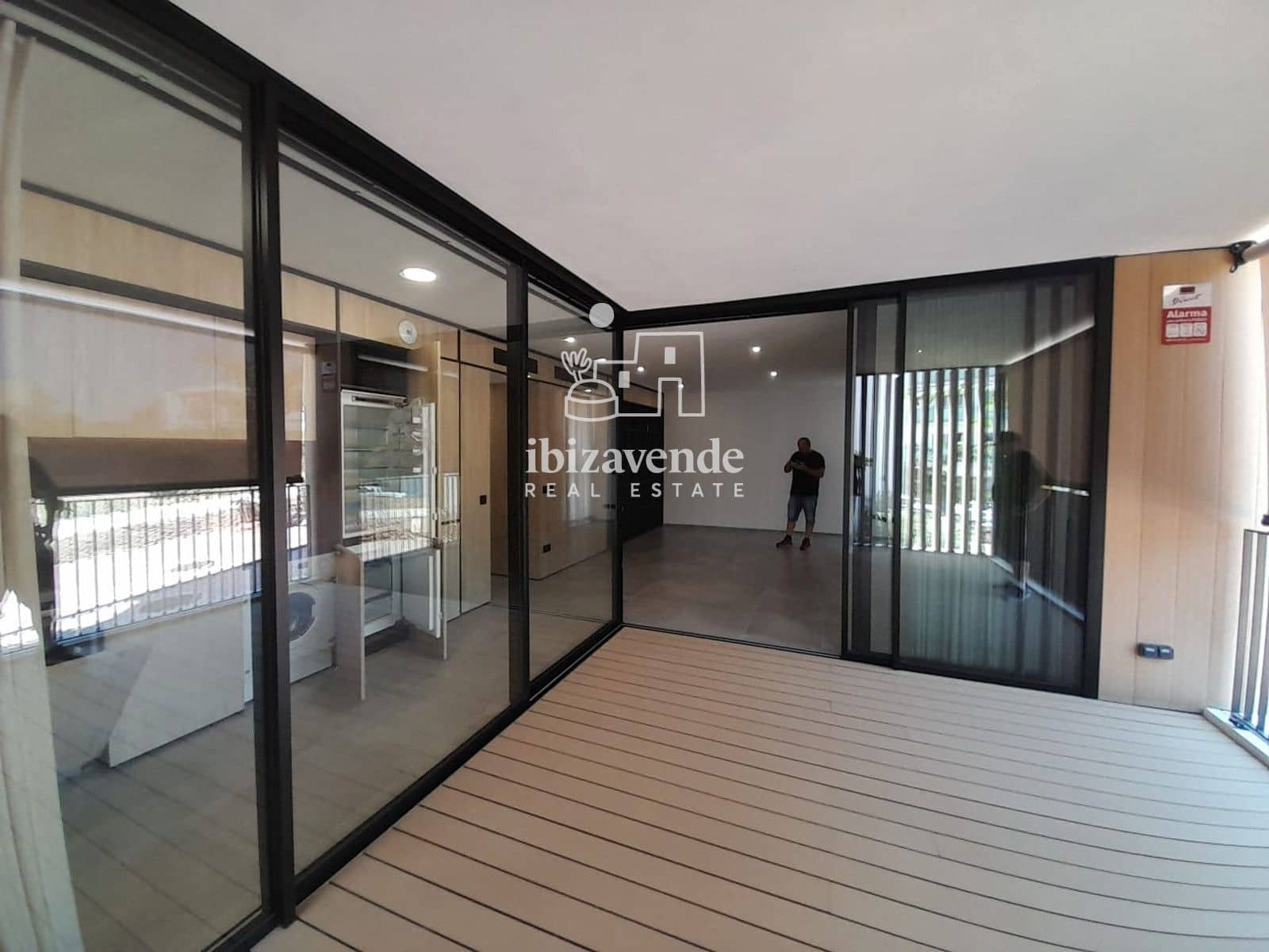 2 bedroom Flat for sale in Santa Eulalia / Santa Eularia with pool garage - € 760,000 (Ref: 9160318)