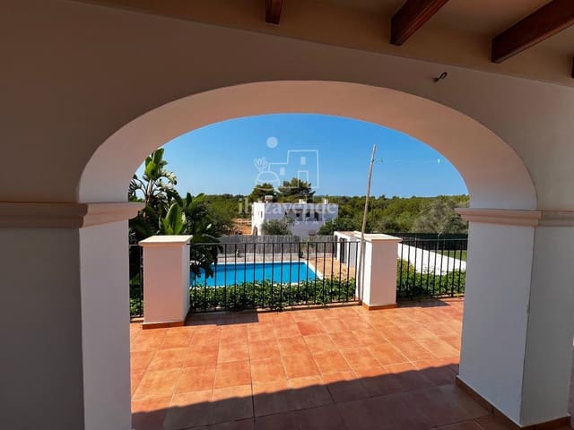 3 soveværelse Penthouse til leje i Santa Gertrudis de Fruitera, Santa Eulalia / Santa Eularia med garage - € 2.750 (Ref: 9160613)