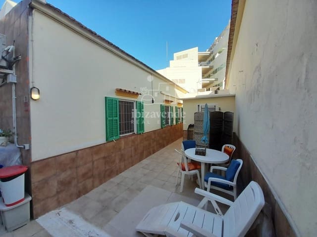 4 soverom Villa til salgs i Ibiza by - € 750 000 (Ref: 9168316)