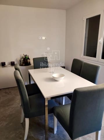 2 bedroom Flat for rent in La Siesta, Santa Eulalia / Santa Eularia with pool - € 1,500 (Ref: 9168853)