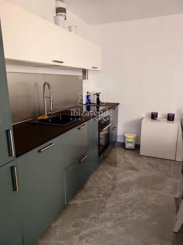 2 bedroom Flat for rent in La Siesta, Santa Eulalia / Santa Eularia with pool - € 1,500 (Ref: 9168853)