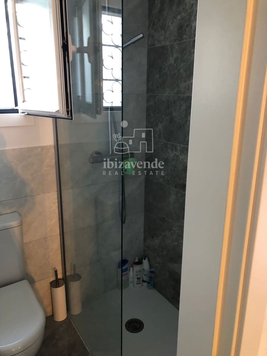 2 soveværelse Lejlighed til leje i La Siesta med swimmingpool - € 1.500 (Ref: 9168853)