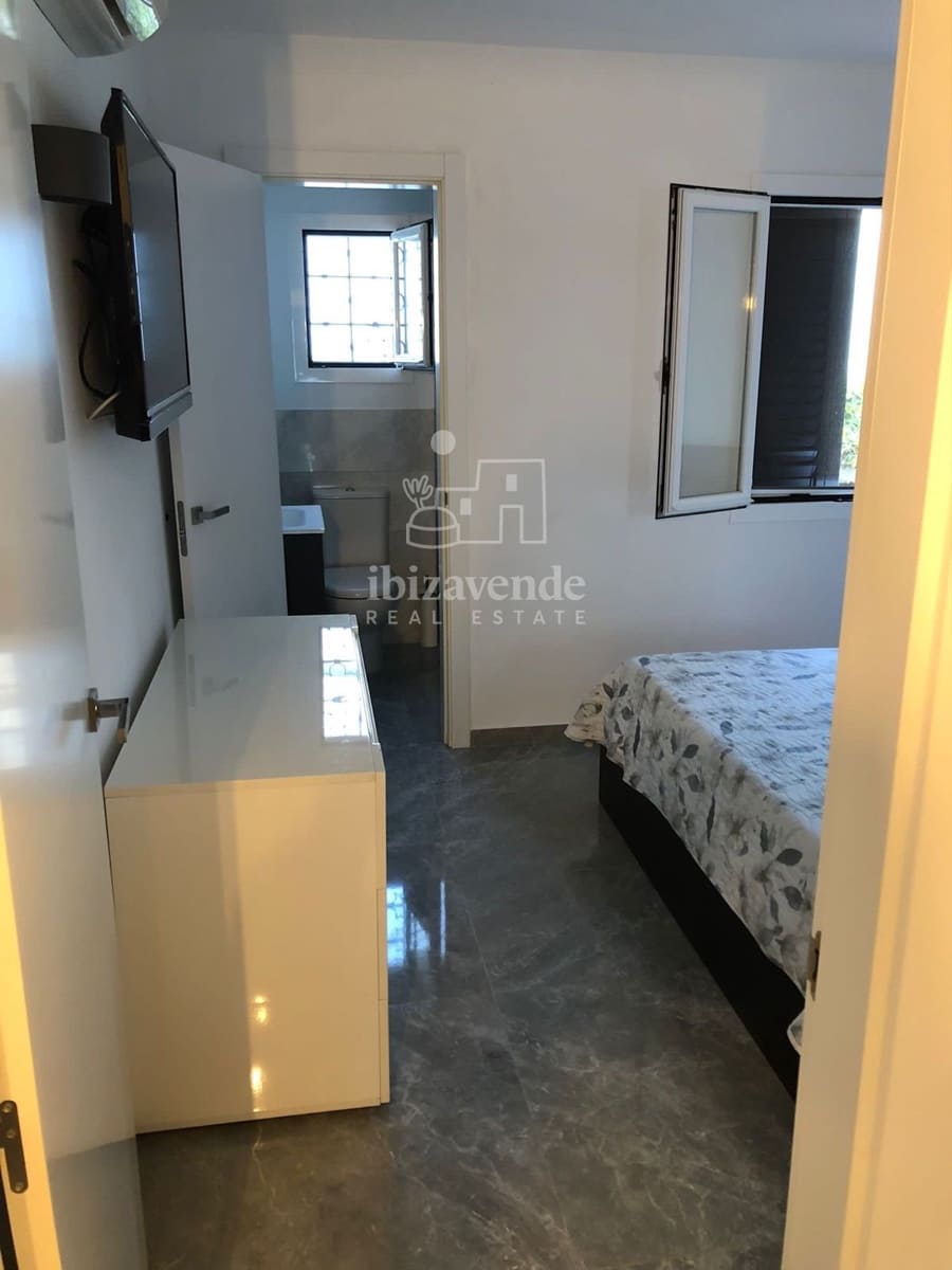 2 soveværelse Lejlighed til leje i La Siesta med swimmingpool - € 1.500 (Ref: 9168853)