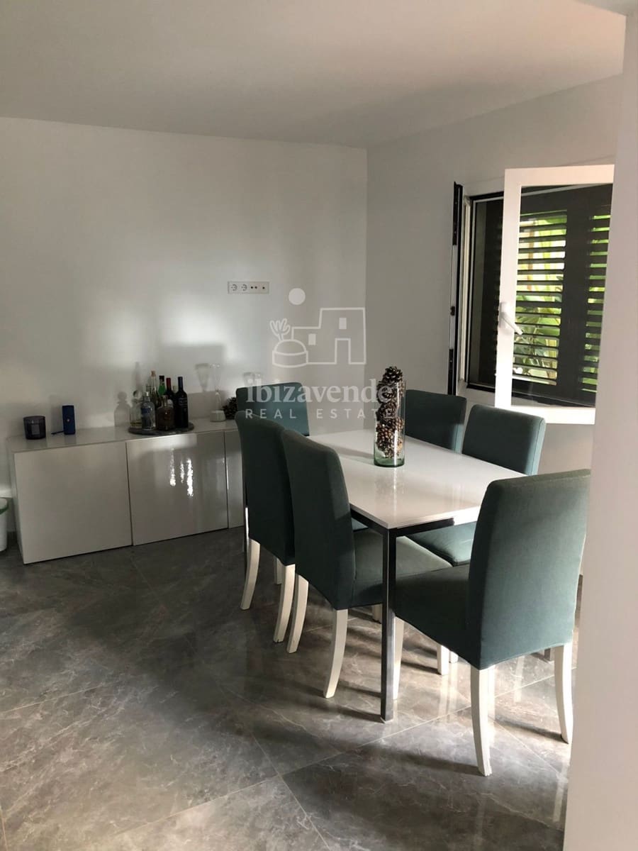 2 soveværelse Lejlighed til leje i La Siesta med swimmingpool - € 1.500 (Ref: 9168853)