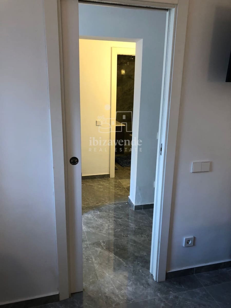 2 soveværelse Lejlighed til leje i La Siesta med swimmingpool - € 1.500 (Ref: 9168853)