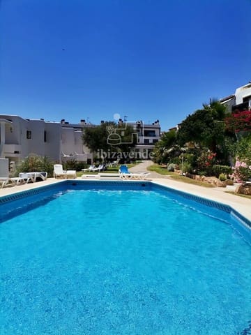 2 bedroom Flat for rent in La Siesta, Santa Eulalia / Santa Eularia with pool - € 1,500 (Ref: 9168853)