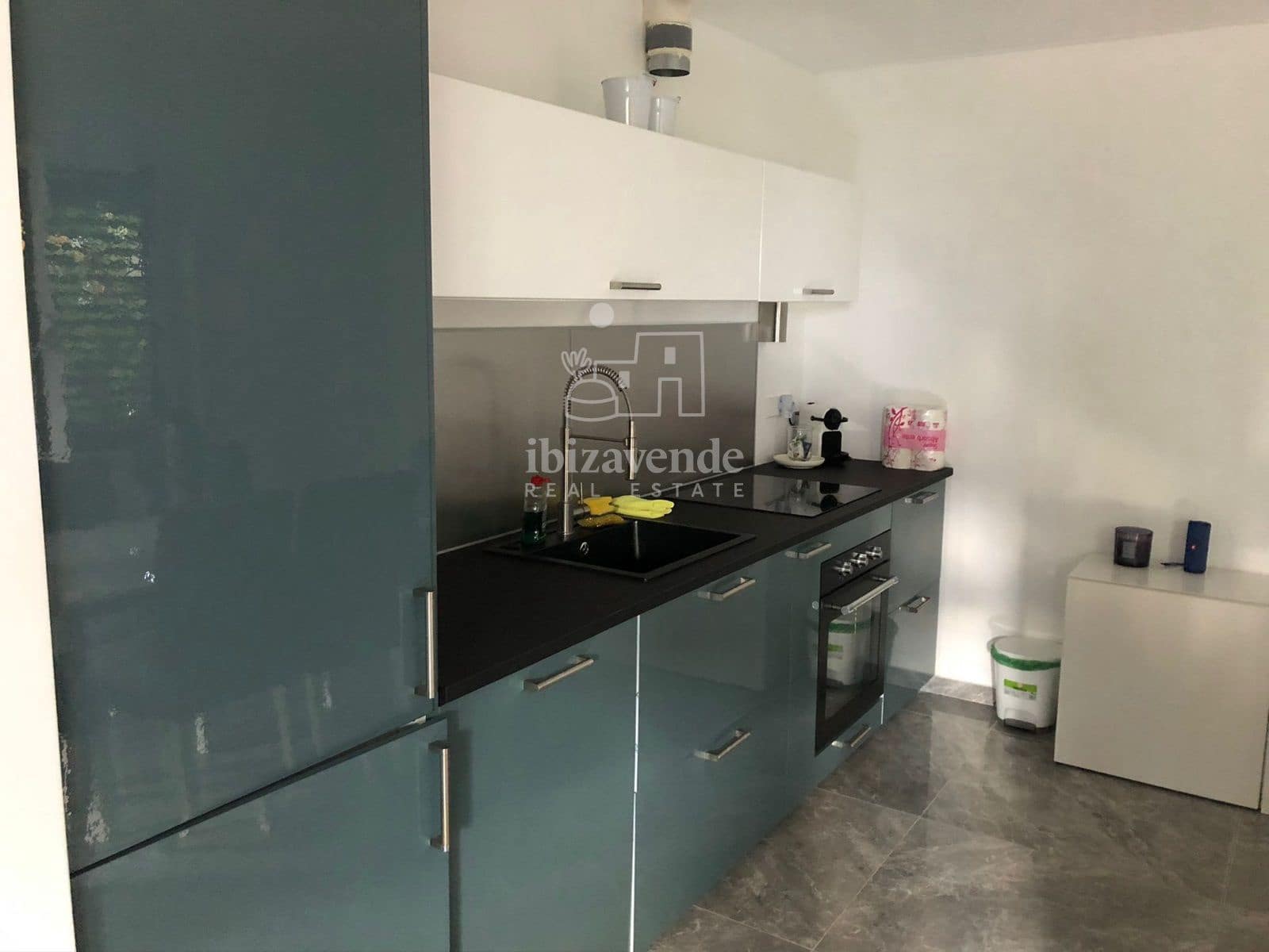 2 soveværelse Lejlighed til leje i La Siesta med swimmingpool - € 1.500 (Ref: 9168853)