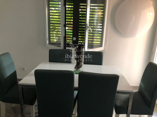 2 sovrum Lägenhet att hyra i La Siesta, Santa Eulalia / Santa Eularia med pool - 1 600 € (Ref: 9168853)