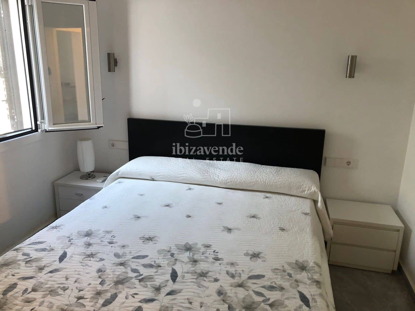 2 soveværelse Lejlighed til leje i La Siesta med swimmingpool - € 1.500 (Ref: 9168853)