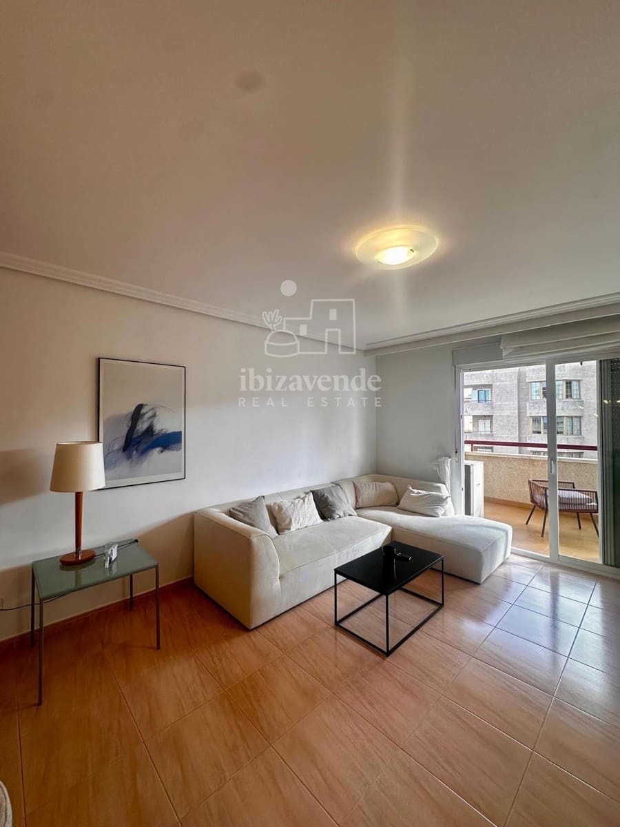 4 quarto Apartamento para arrendar em Ibiza / Eivissa cidade com garagem - 2 500 € (Ref: 9168854)