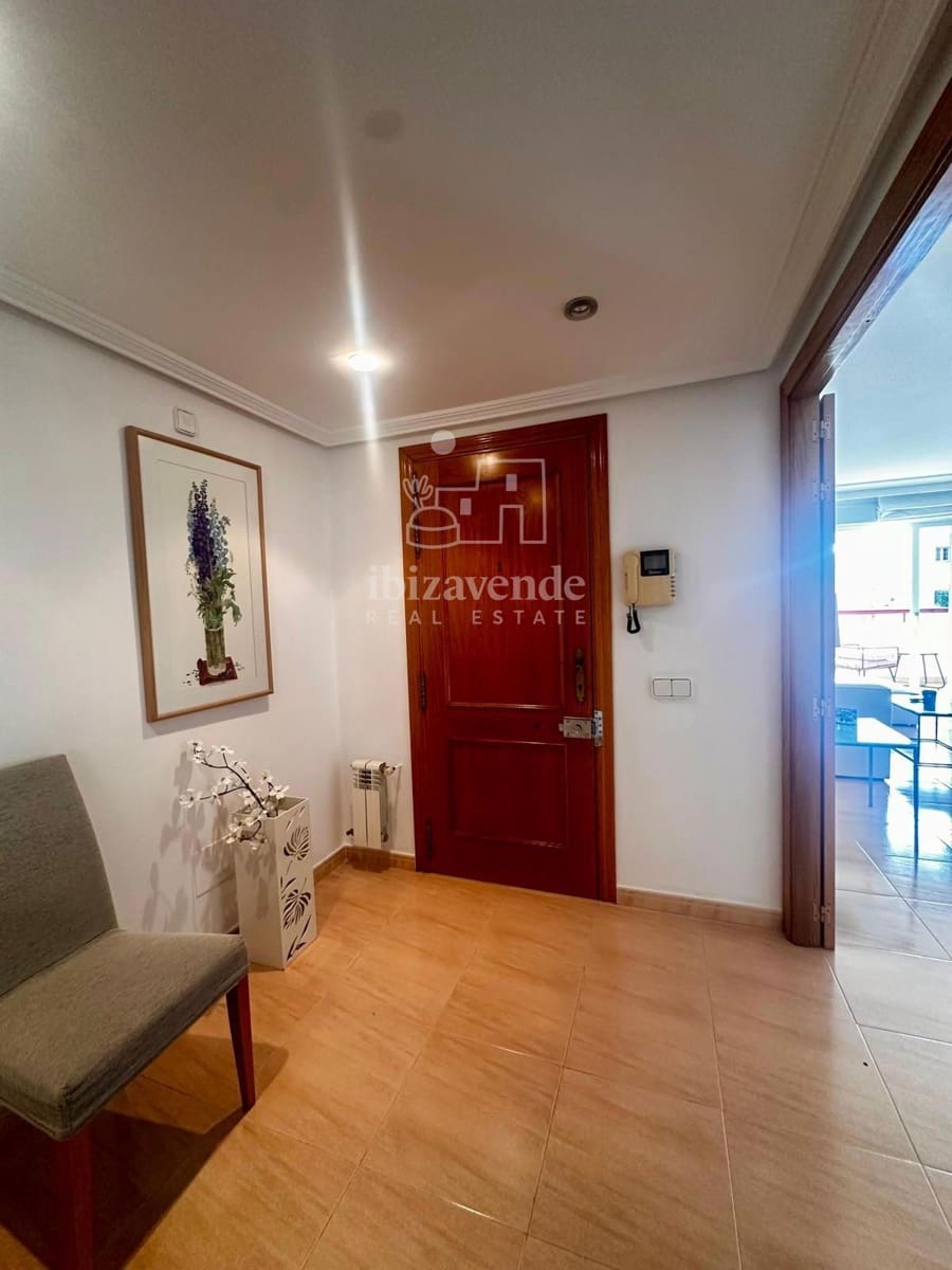 4 quarto Apartamento para arrendar em Ibiza / Eivissa cidade com garagem - 2 500 € (Ref: 9168854)