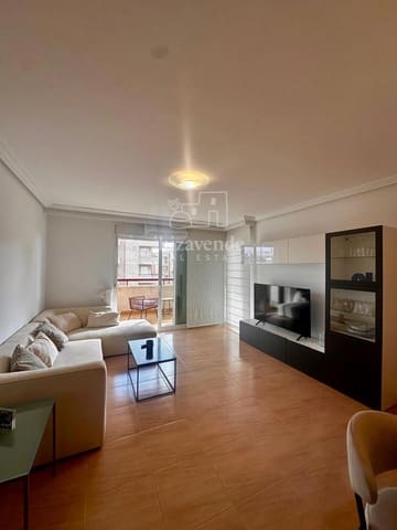 4 soveværelse Lejlighed til leje i Ibiza by med garage - € 3.500 (Ref: 9168854)