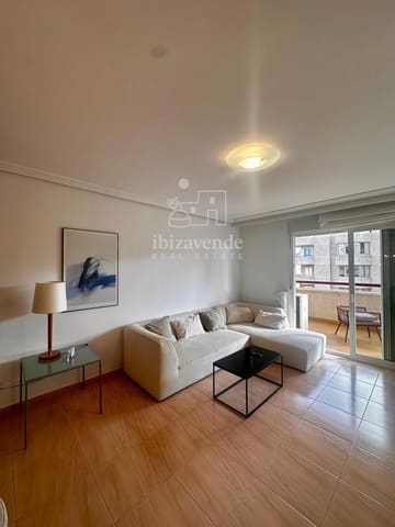 4 quarto Apartamento para arrendar em Ibiza / Eivissa cidade com garagem - 2 500 € (Ref: 9168854)