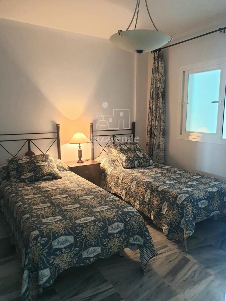 2 soverom Leilighet til leie i Es Cana med svømmebasseng garasje - € 1 600 (Ref: 9168855)
