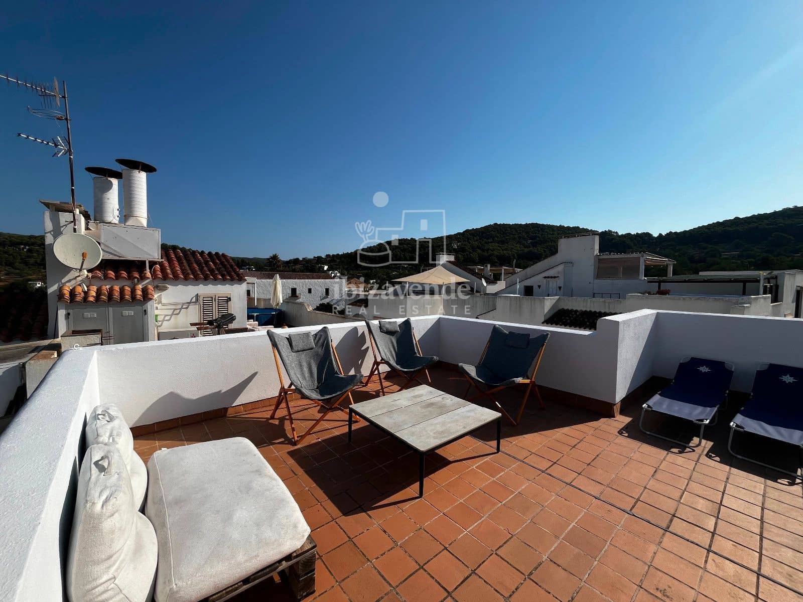 2 makuuhuone Asunto vuokrattavana paikassa Santa Eulalia / Santa Eularia - 1 600 € (Ref: 9172160)