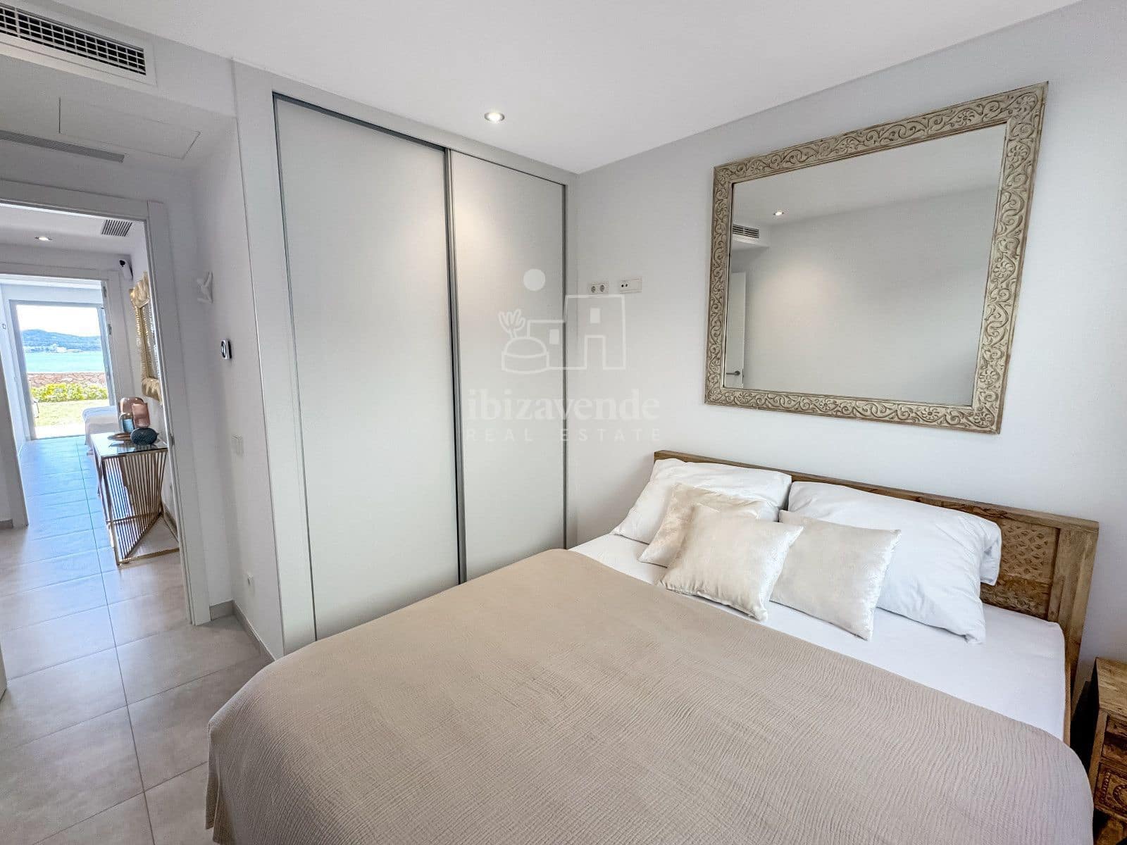 2 bedroom Townhouse for sale in Cala Gracio with pool garage - € 1,050,000 (Ref: 9178269)