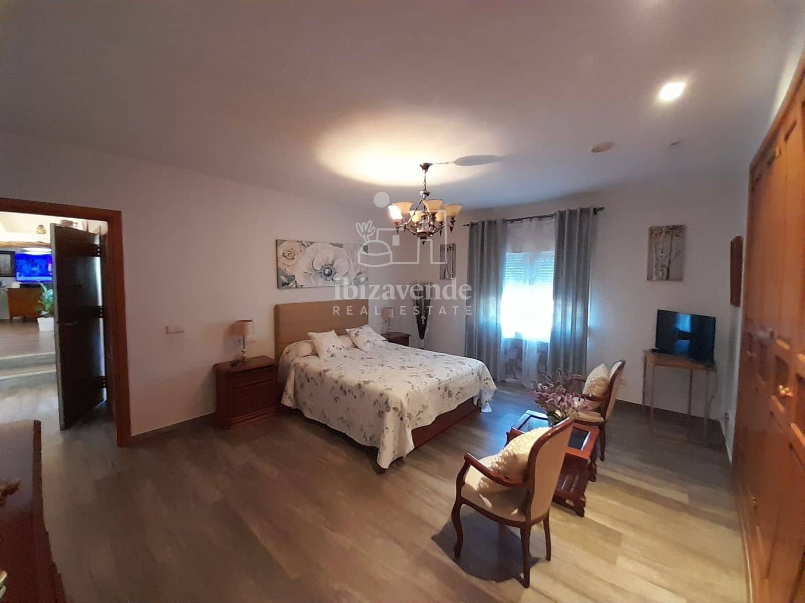 3 soverom Villa til salgs i Santa Eulalia / Santa Eularia med svømmebasseng garasje - € 2 625 000 (Ref: 9184492)