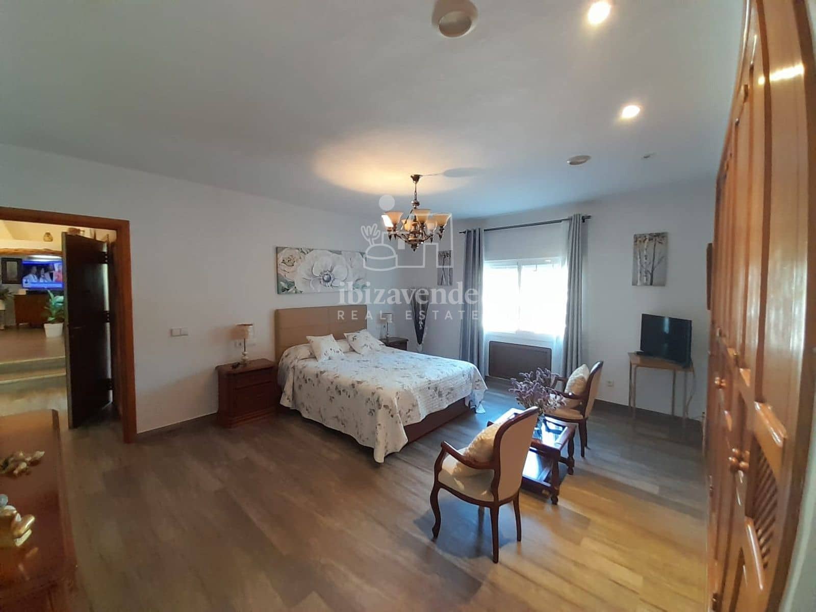 3 soverom Villa til salgs i Santa Eulalia / Santa Eularia med svømmebasseng garasje - € 2 625 000 (Ref: 9184492)