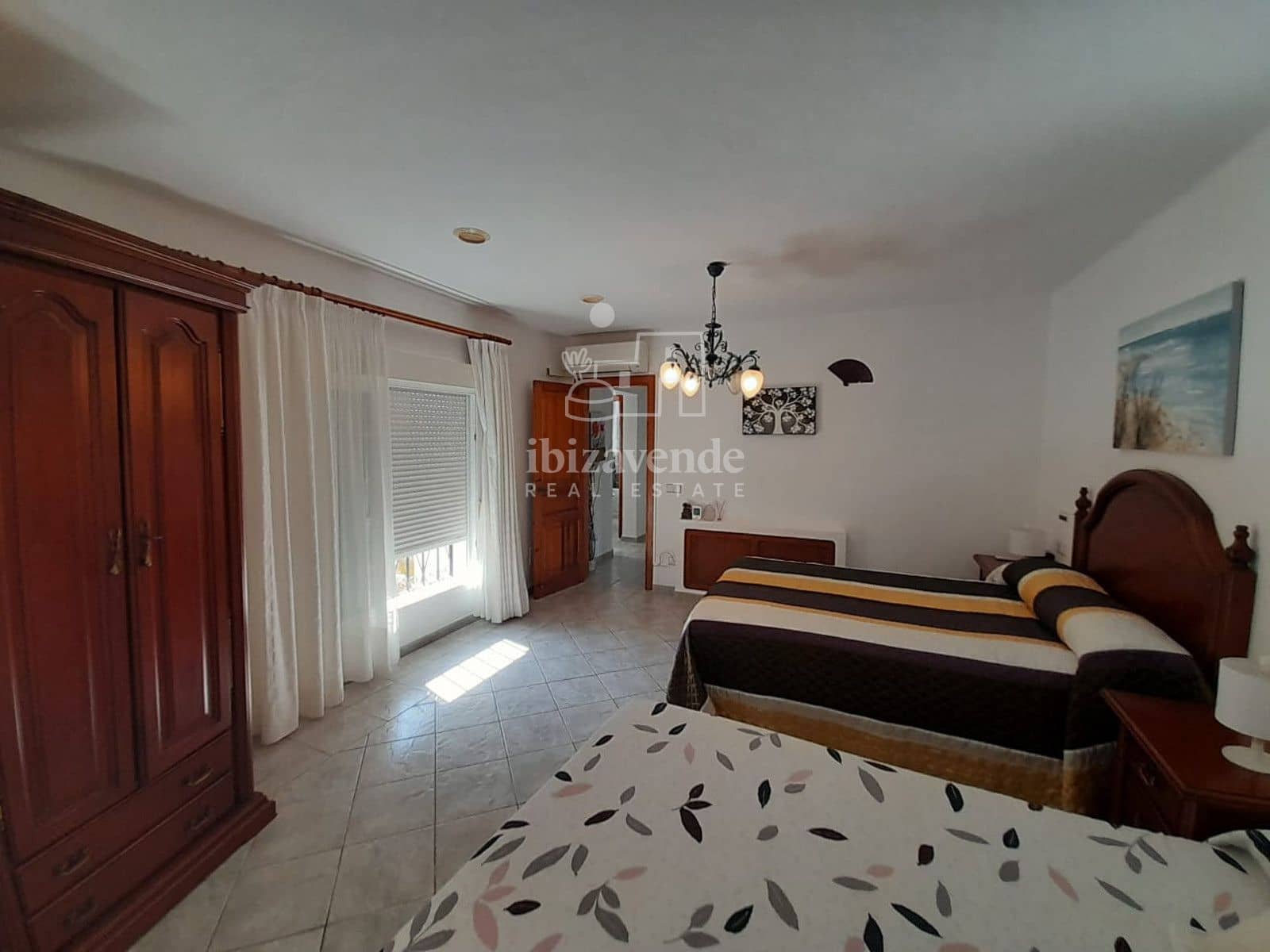 3 soverom Villa til salgs i Santa Eulalia / Santa Eularia med svømmebasseng garasje - € 2 625 000 (Ref: 9184492)