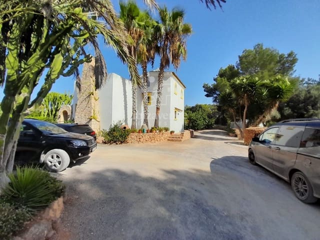 3 slaapkamer Villa te koop in Santa Eulalia / Santa Eularia met zwembad garage - € 2.625.000 (Ref: 9184492)