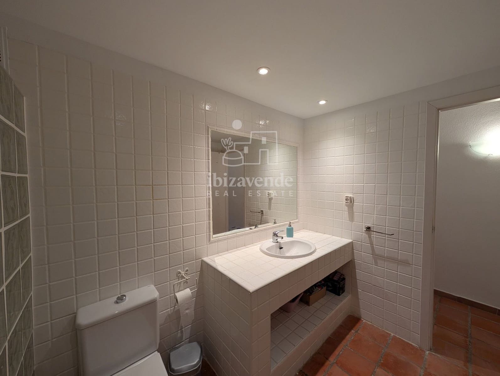 2 sovrum Lägenhet att hyra i Cala Llenya med pool garage - 1 400 € (Ref: 9188869)