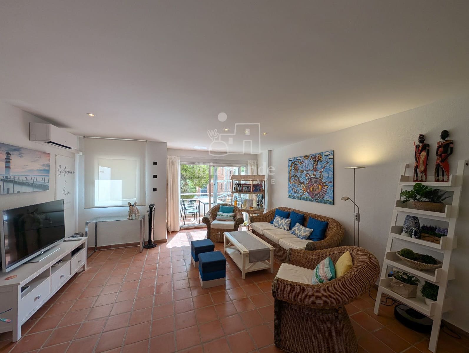 2 sovrum Lägenhet att hyra i Cala Llenya med pool garage - 1 400 € (Ref: 9188869)