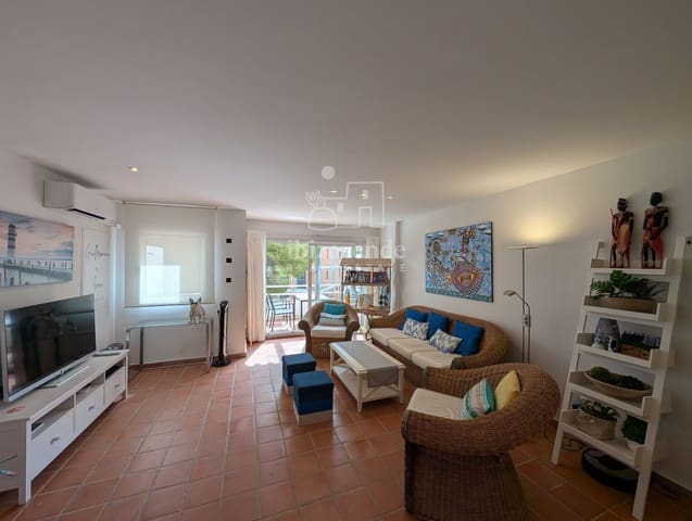 2 soveværelse Lejlighed til leje i Cala Llenya, Santa Eulalia / Santa Eularia med swimmingpool garage - € 1.400 (Ref: 9188869)