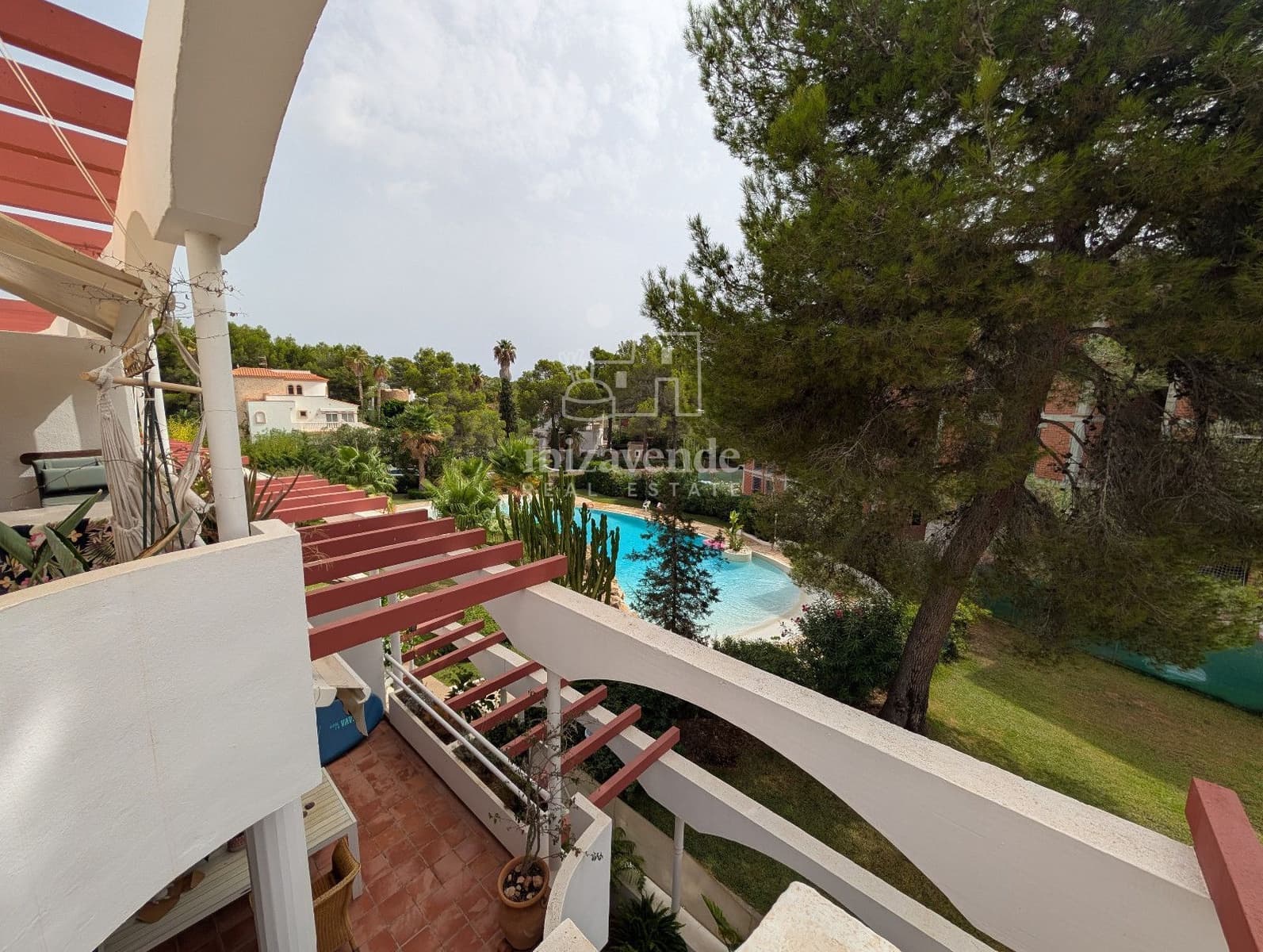 2 sovrum Lägenhet att hyra i Cala Llenya med pool garage - 1 400 € (Ref: 9188869)