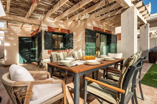 3 soverom Villa til leie i Cala Tarida, San Jose / Sant Josep de Sa Talaia med svømmebasseng garasje - € 2 600 (Ref: 9194980)