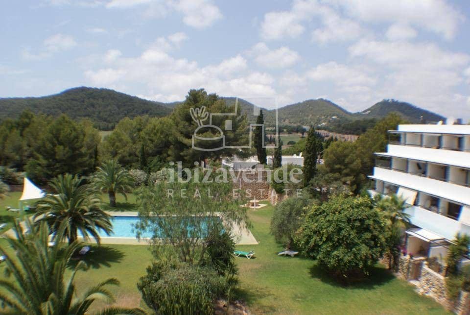 Piso de 3 habitaciones en Roca Llisa en alquiler con piscina garaje - 6.000 € (Ref: 9211411)