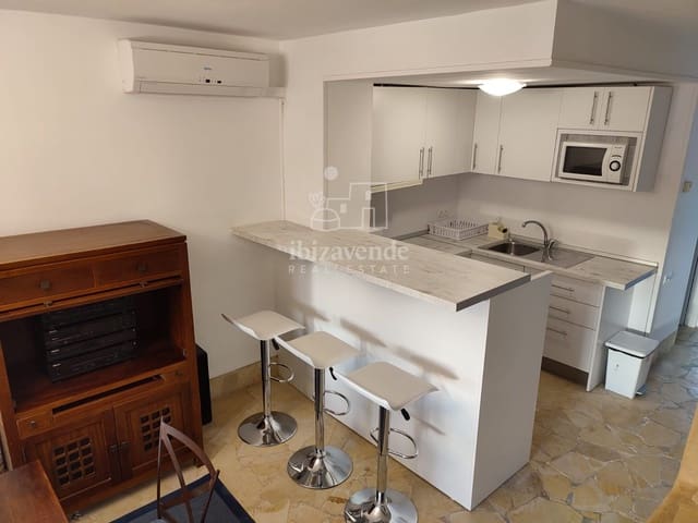 Piso de 3 habitaciones en Roca Llisa, Santa Eulalia / Santa Eularia en alquiler con piscina garaje - 6.000 € (Ref: 9211411)