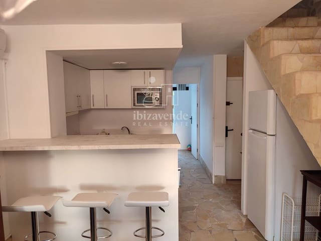 Piso de 3 habitaciones en Roca Llisa, Santa Eulalia / Santa Eularia en alquiler con piscina garaje - 6.000 € (Ref: 9211411)