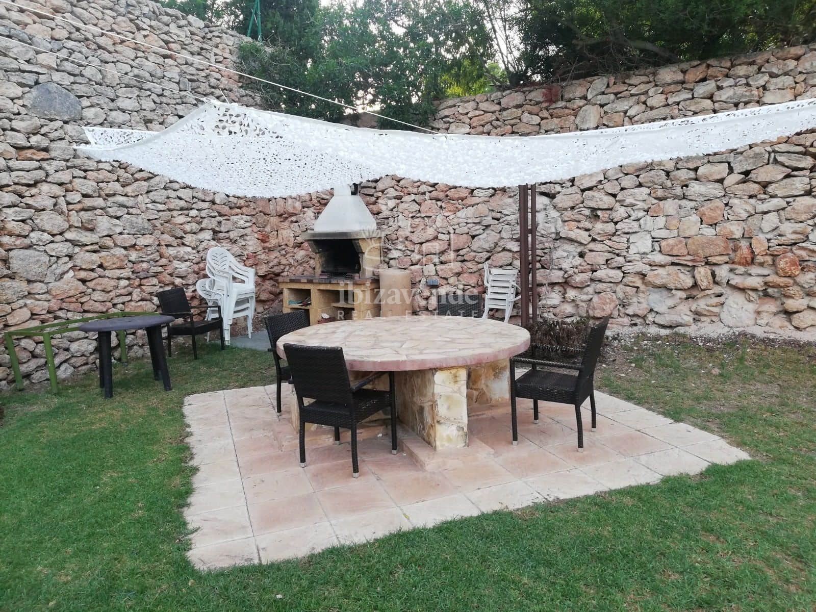 Piso de 3 habitaciones en Roca Llisa en alquiler con piscina garaje - 6.000 € (Ref: 9211411)