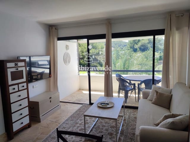 3 makuuhuone Asunto vuokrattavana paikassa Santa Eulalia / Santa Eularia mukana uima-altaan 
autotalli - 6 000 € (Ref: 9211411)