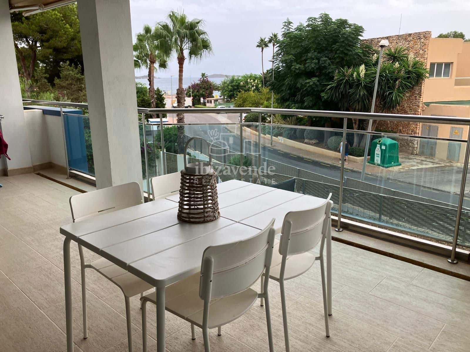 2 slaapkamer Flat te huur in Santa Eulalia / Santa Eularia met zwembad garage - € 4.000 (Ref: 9216150)