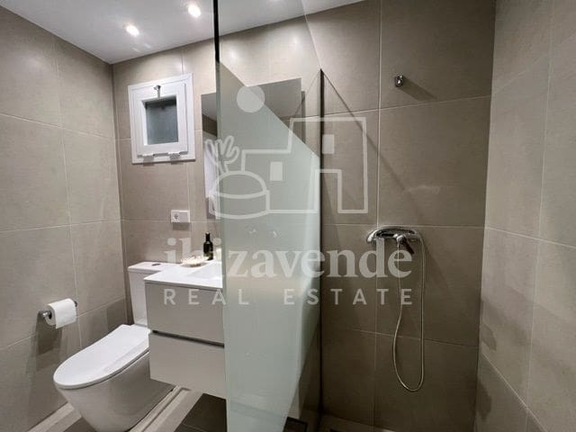1 quarto Apartamento para arrendar em Ibiza / Eivissa cidade com piscina - 2 100 € (Ref: 9216846)