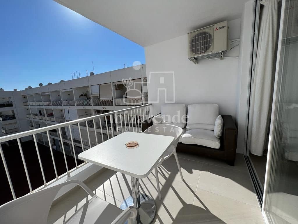 1 quarto Apartamento para arrendar em Ibiza / Eivissa cidade com piscina - 2 100 € (Ref: 9216846)
