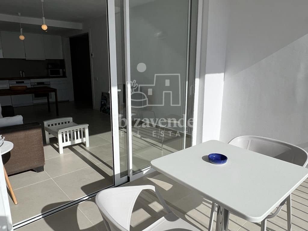 1 quarto Apartamento para arrendar em Ibiza / Eivissa cidade com piscina - 2 100 € (Ref: 9216846)