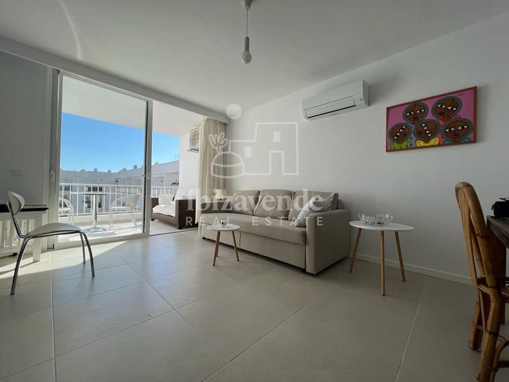 1 quarto Apartamento para arrendar em Ibiza / Eivissa cidade com piscina - 2 100 € (Ref: 9216846)
