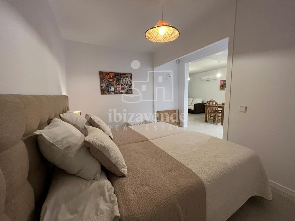 1 quarto Apartamento para arrendar em Ibiza / Eivissa cidade com piscina - 2 100 € (Ref: 9216846)