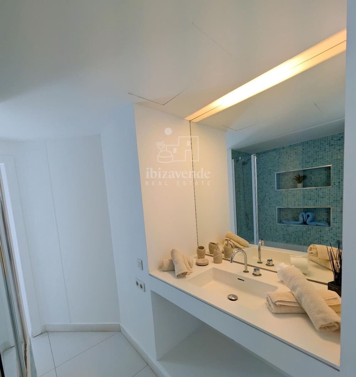 2 soverom Leilighet til salgs i Ibiza by med svømmebasseng - € 545 000 (Ref: 9216847)