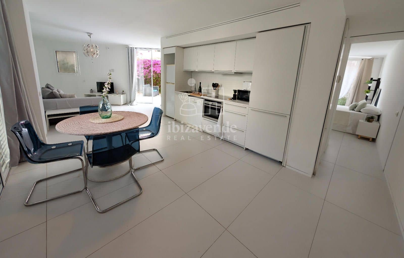 2 soverom Leilighet til salgs i Ibiza by med svømmebasseng - € 545 000 (Ref: 9216847)