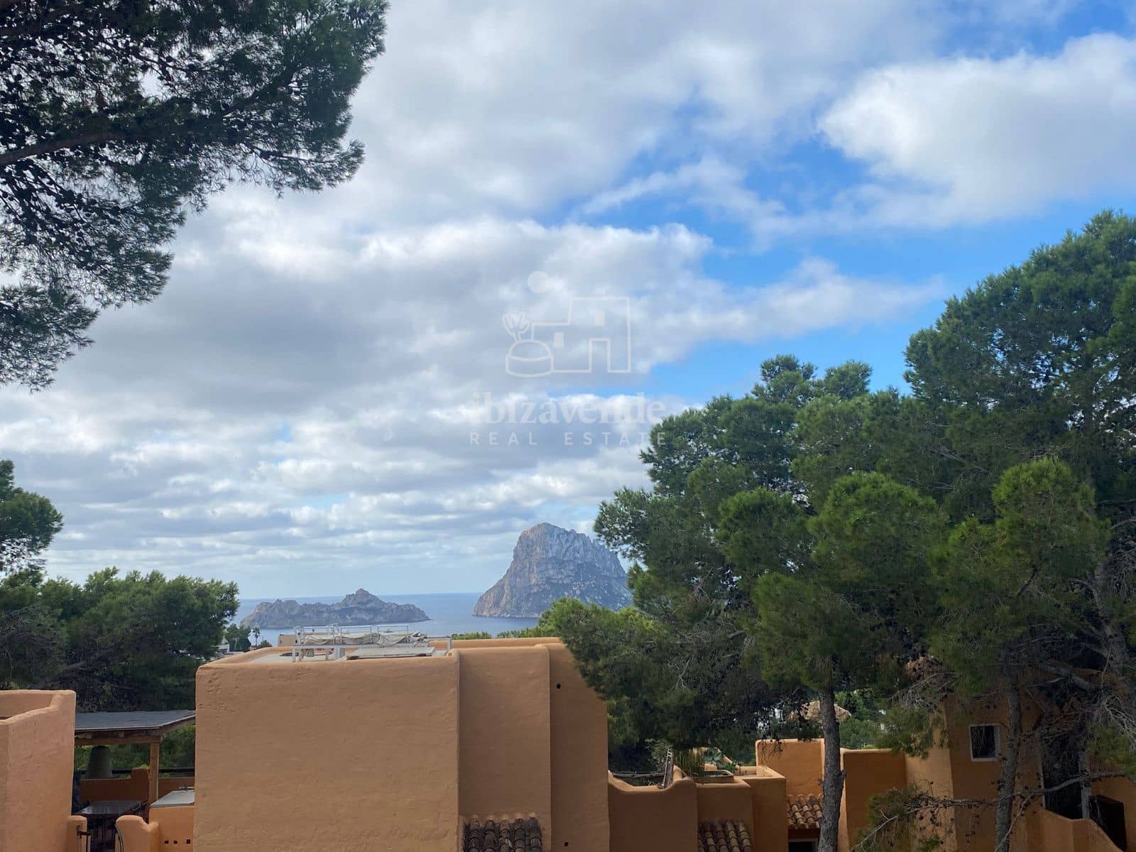 1 sovrum Lägenhet att hyra i Cala Vadella med pool - 1 600 € (Ref: 9221600)