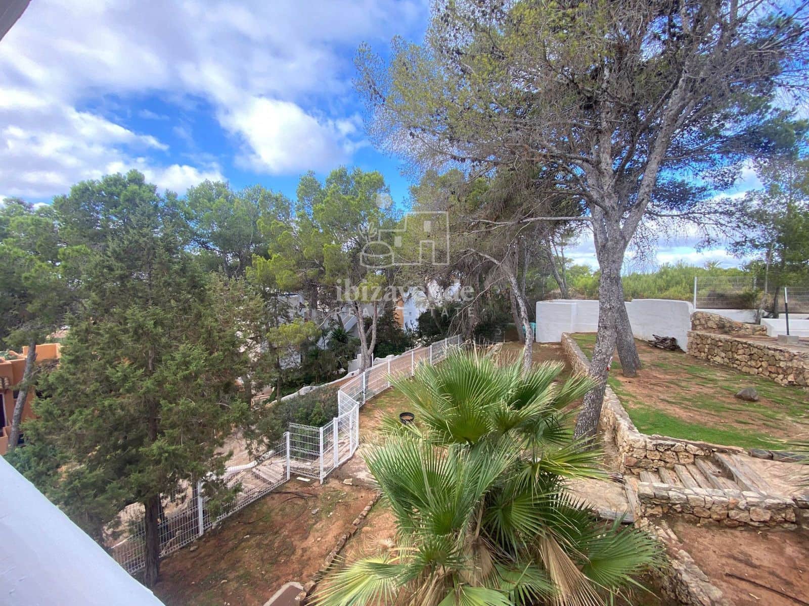1 sovrum Lägenhet att hyra i Cala Vadella med pool - 1 600 € (Ref: 9221600)