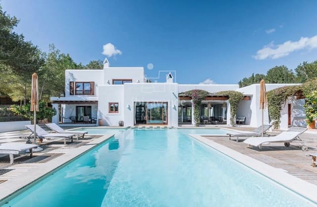 7 slaapkamer Villa te koop in Santa Eulalia / Santa Eularia met zwembad - € 9.900.000 (Ref: 9227386)
