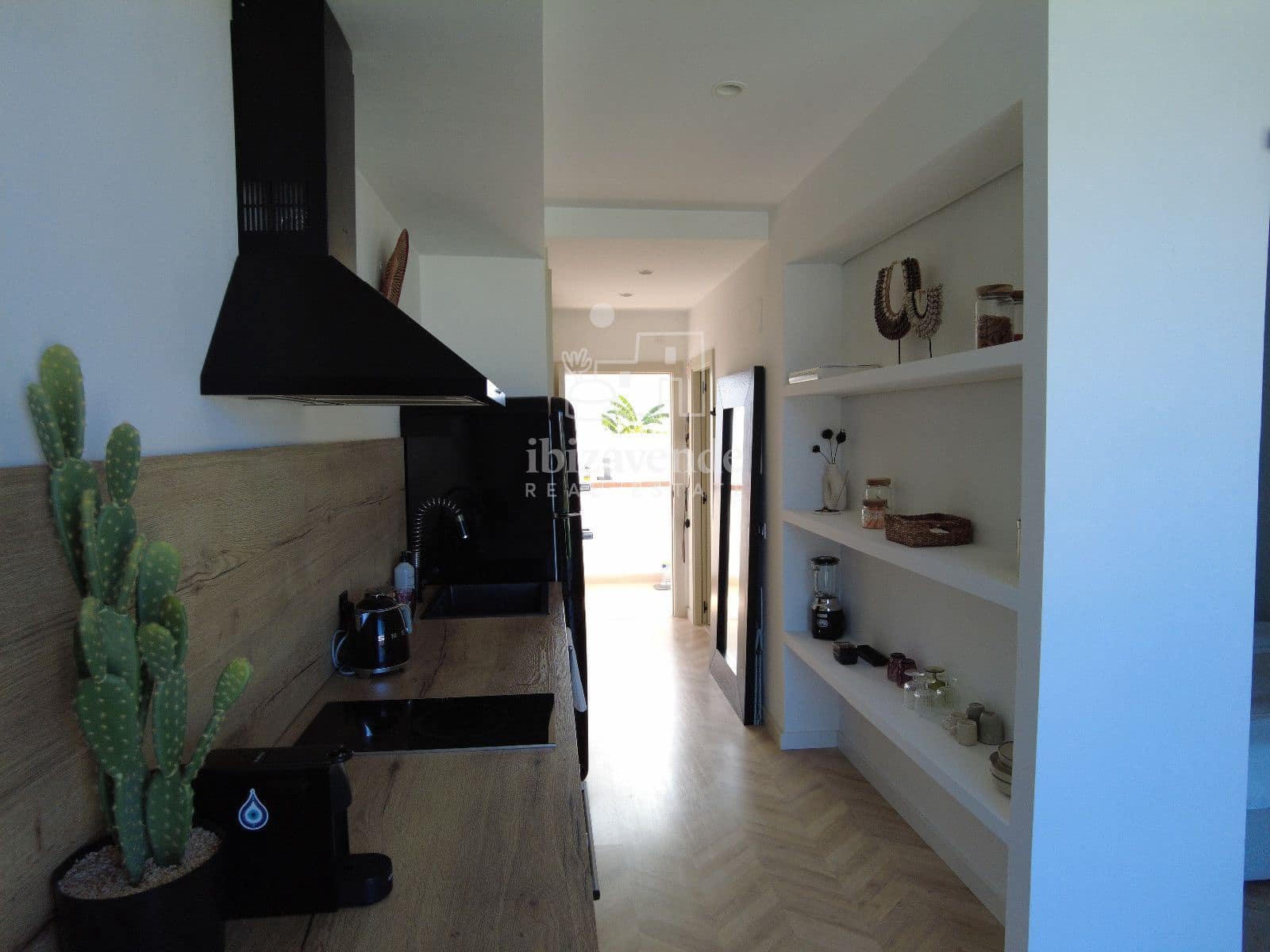 1 soveværelse Penthouse til leje i Cala d'en Bou med swimmingpool garage - € 1.100 (Ref: 9235729)