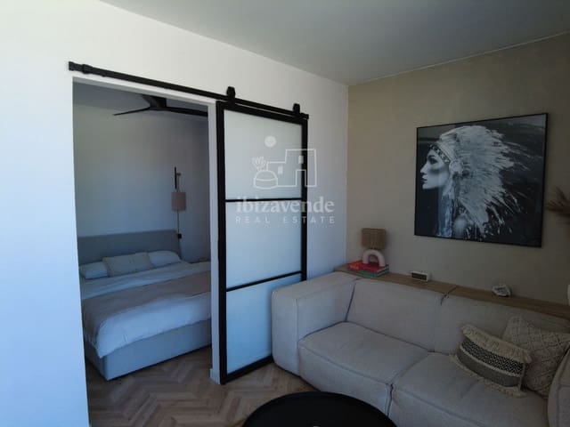 1 bedroom Penthouse for rent in Cala d'en Bou, San Jose / Sant Josep de Sa Talaia with pool garage - € 1,100 (Ref: 9235729)