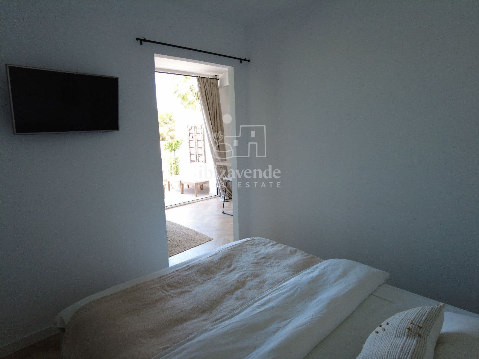 1 soveværelse Penthouse til leje i Cala d'en Bou med swimmingpool garage - € 1.100 (Ref: 9235729)