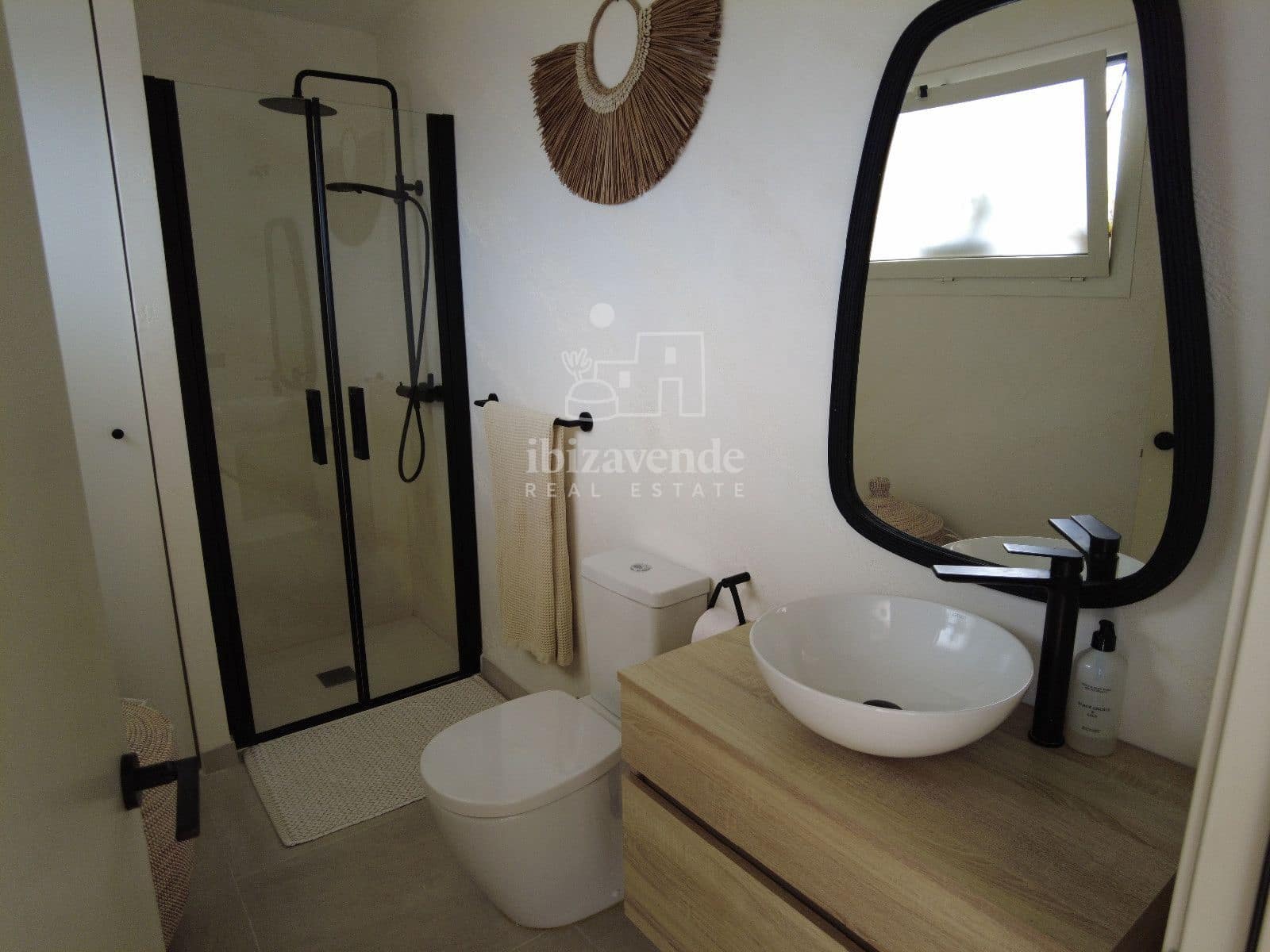 1 soveværelse Penthouse til leje i Cala d'en Bou med swimmingpool garage - € 1.100 (Ref: 9235729)