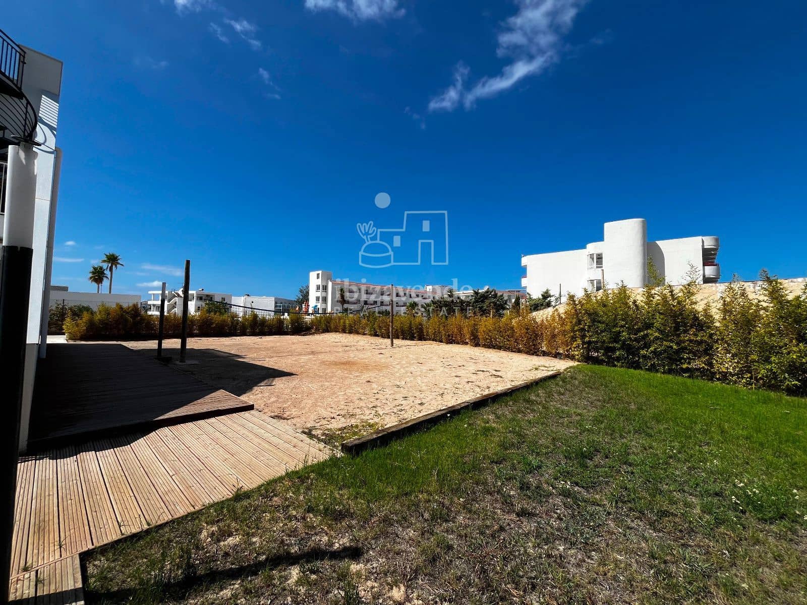 1 soveværelse Penthouse til leje i Cala d'en Bou med swimmingpool garage - € 1.100 (Ref: 9235729)